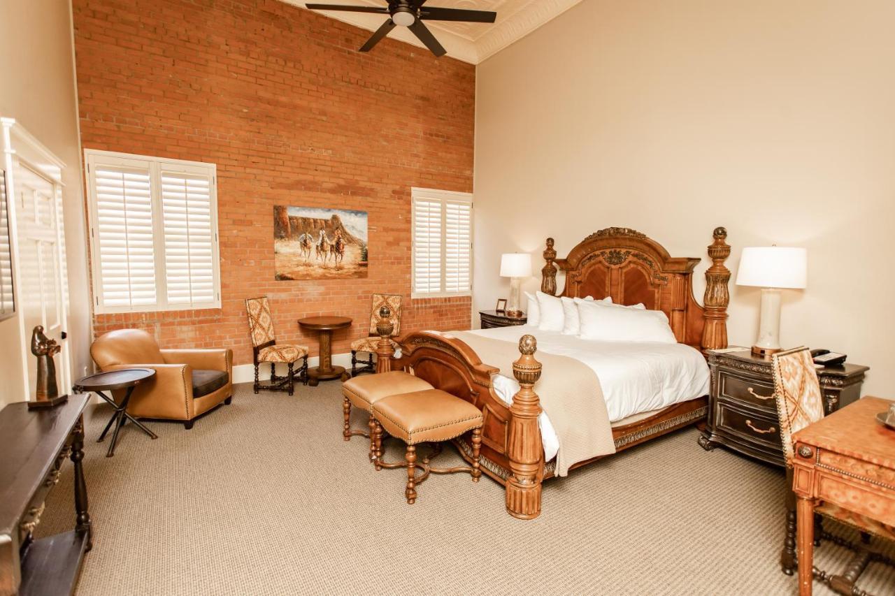 Grand Hotel McKinney Bagian luar foto