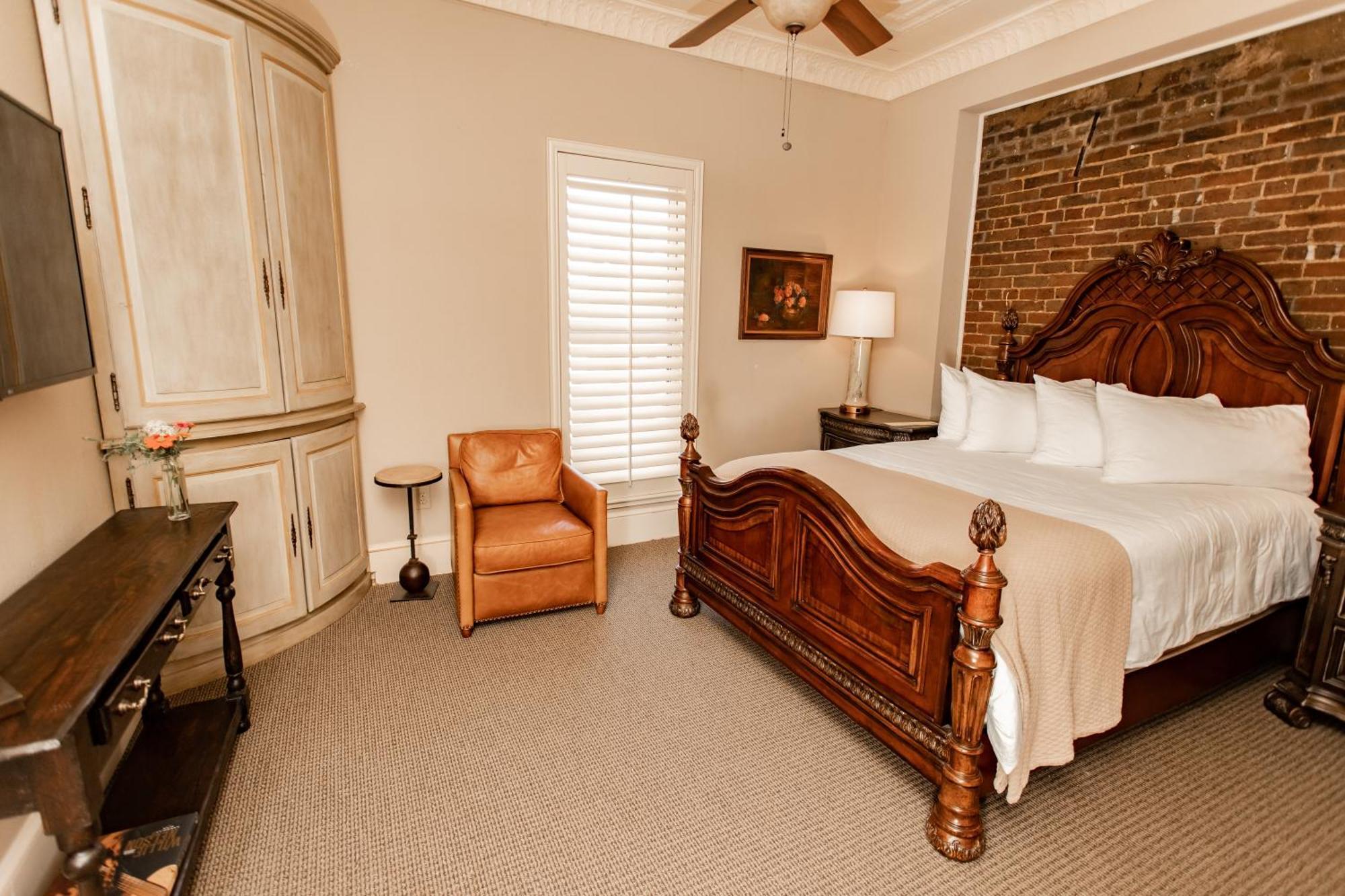 Grand Hotel McKinney Bagian luar foto