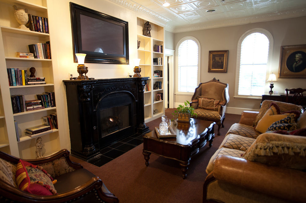 Grand Hotel McKinney Bagian luar foto