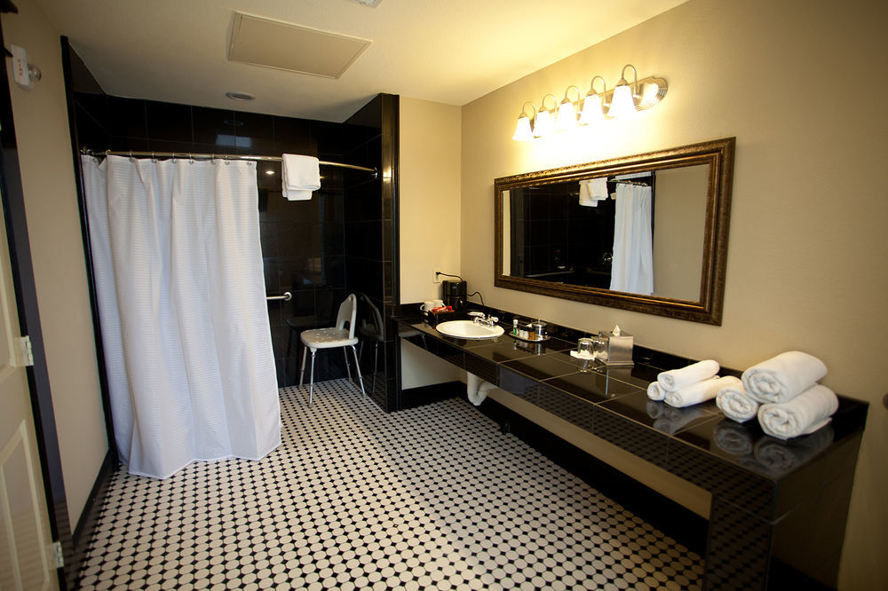 Grand Hotel McKinney Bagian luar foto