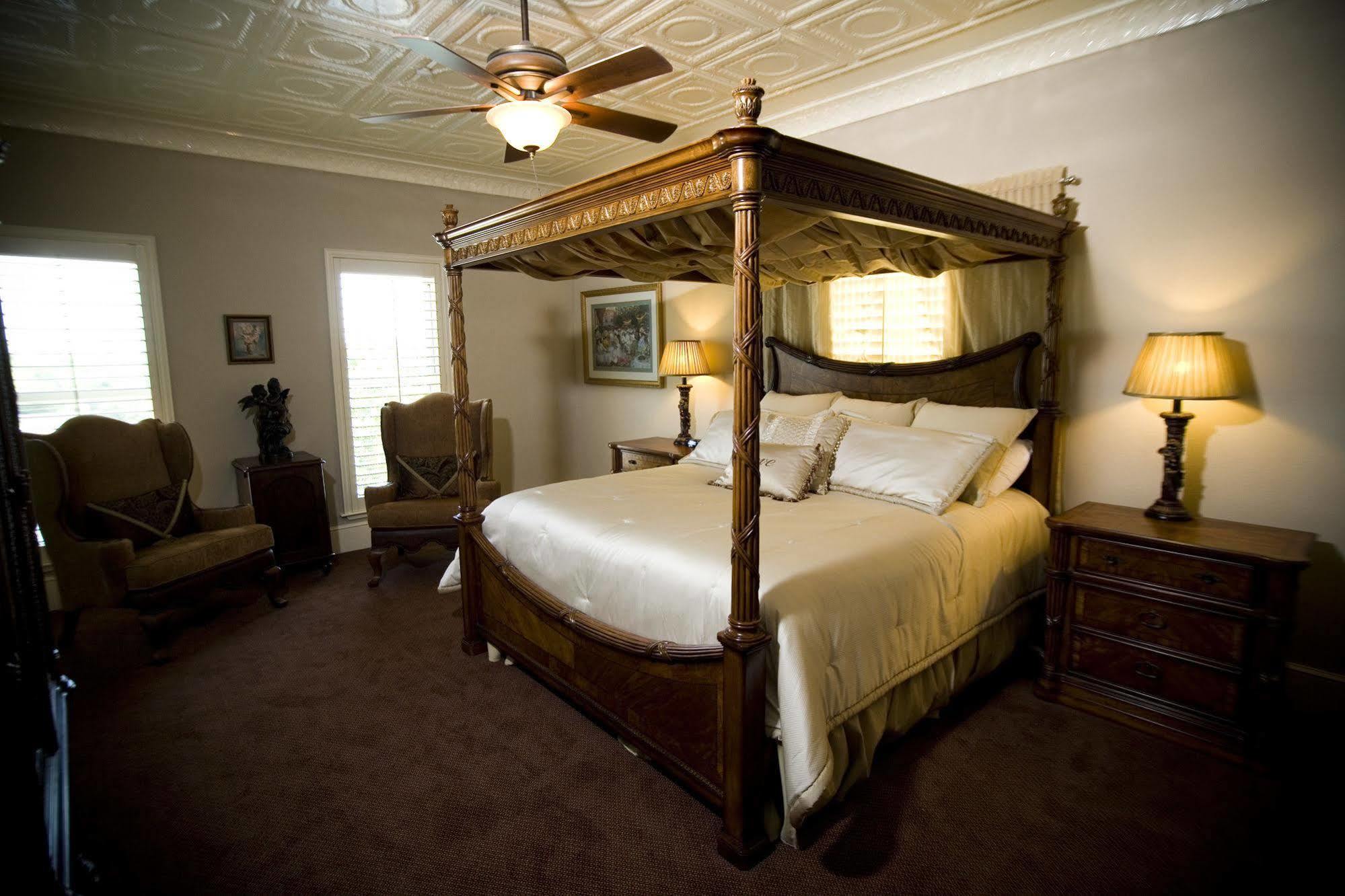 Grand Hotel McKinney Bagian luar foto
