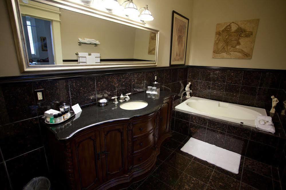 Grand Hotel McKinney Bagian luar foto